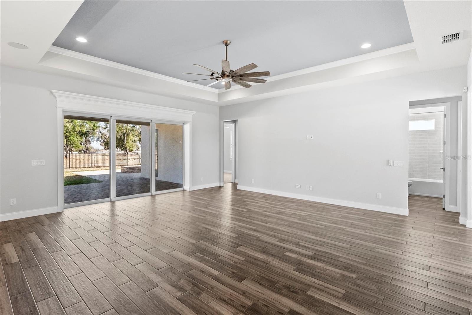 Image 13 of 60 For 6786 Bentridge Drive