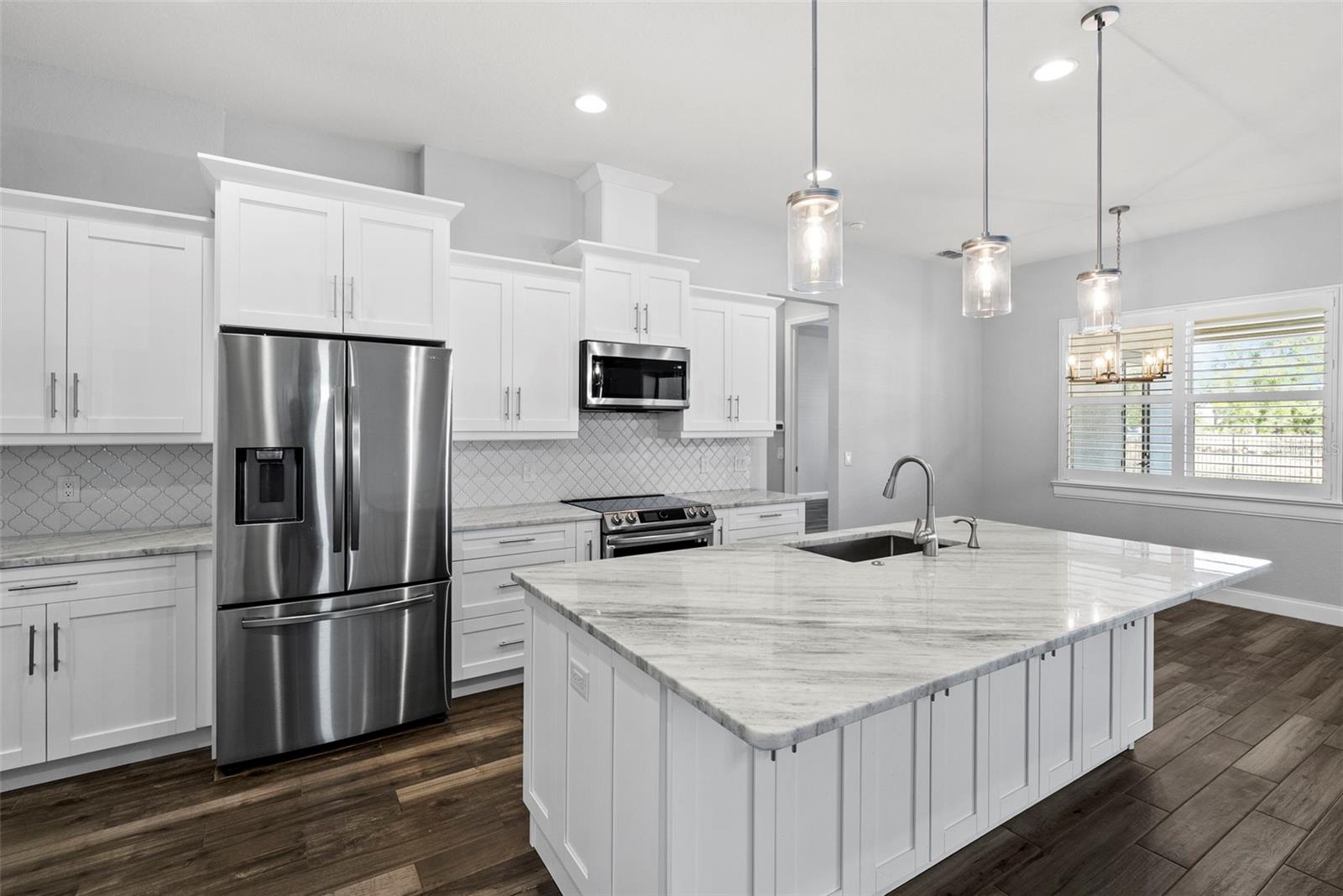 Image 14 of 60 For 6786 Bentridge Drive