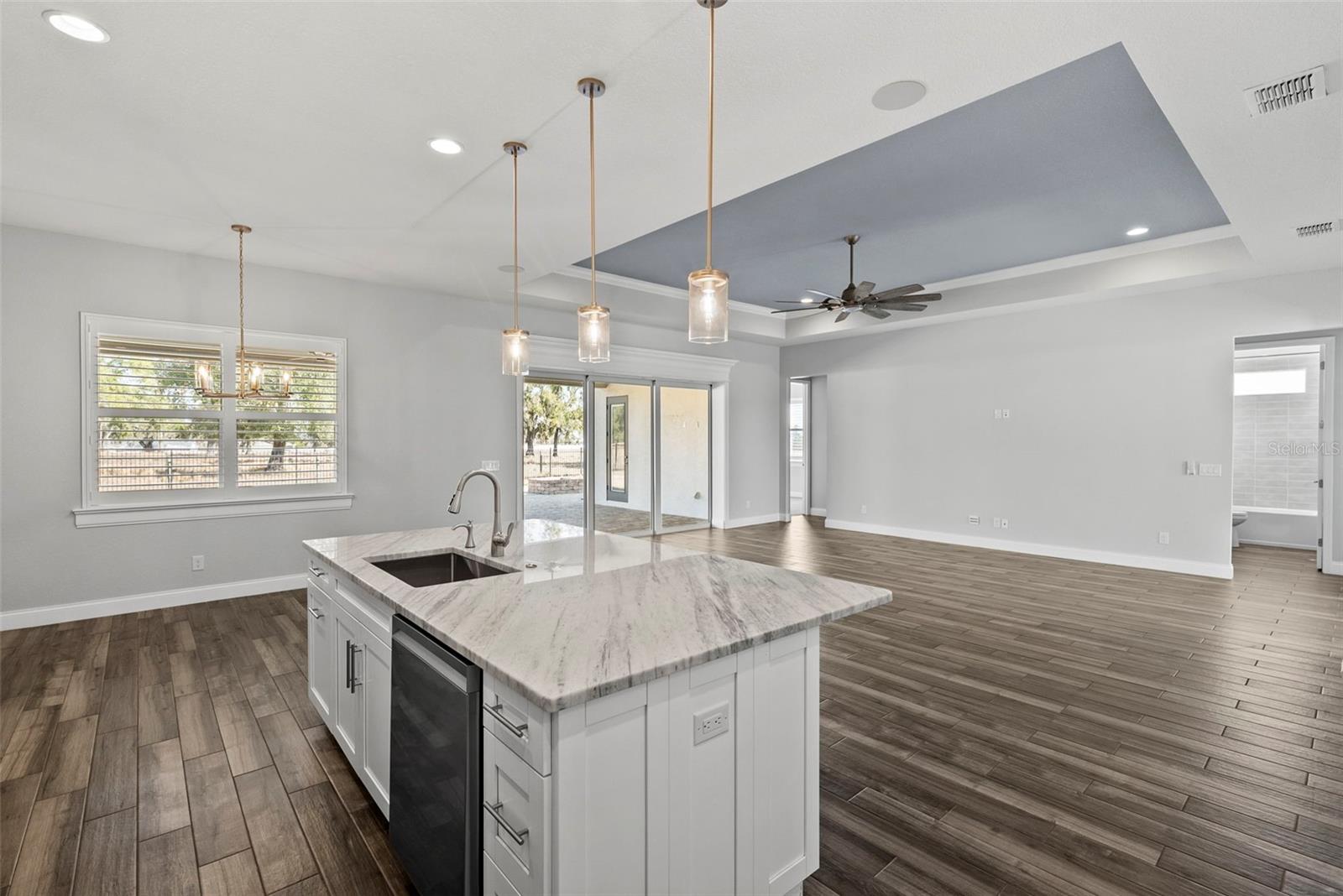 Image 18 of 60 For 6786 Bentridge Drive