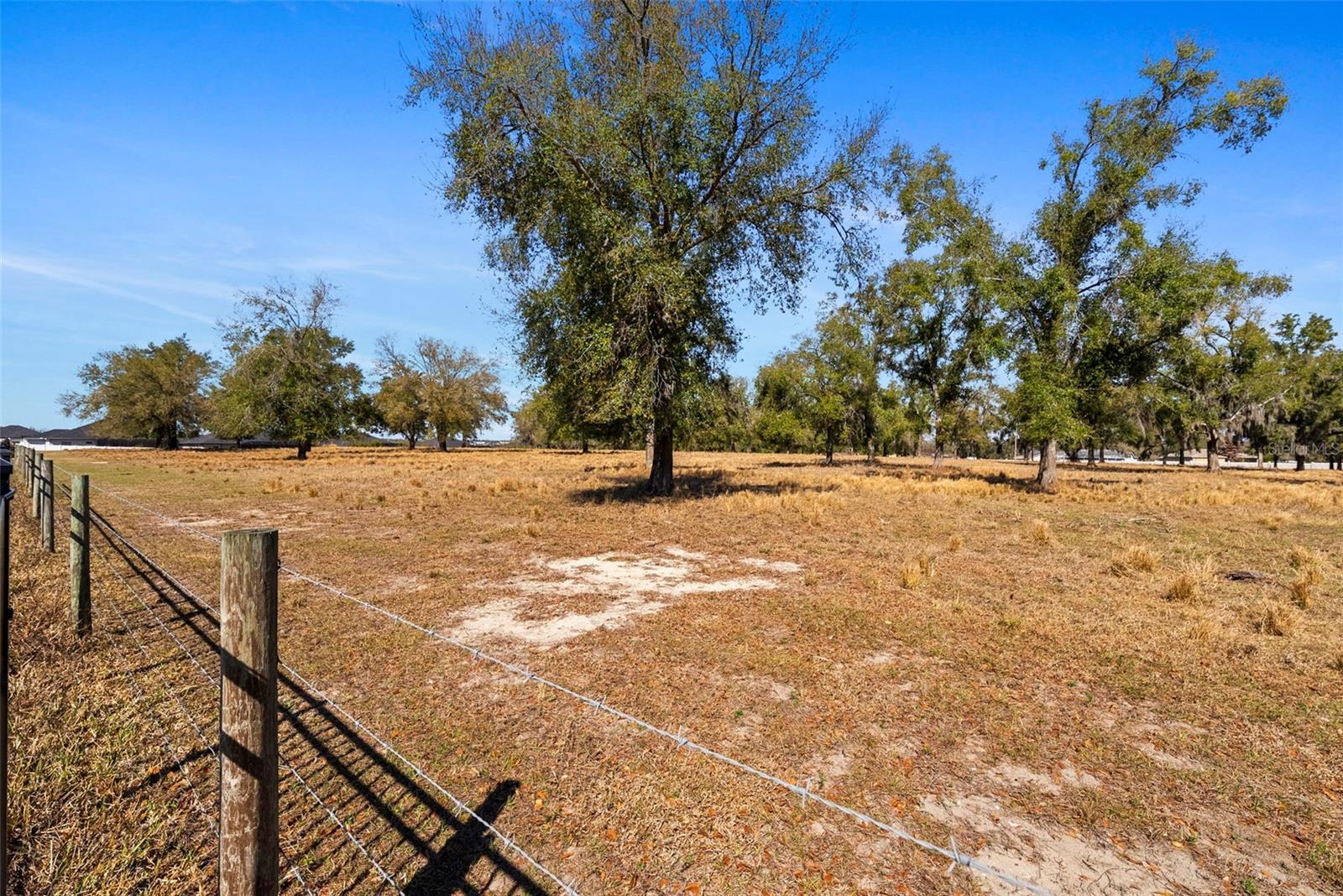 Image 46 of 60 For 6786 Bentridge Drive