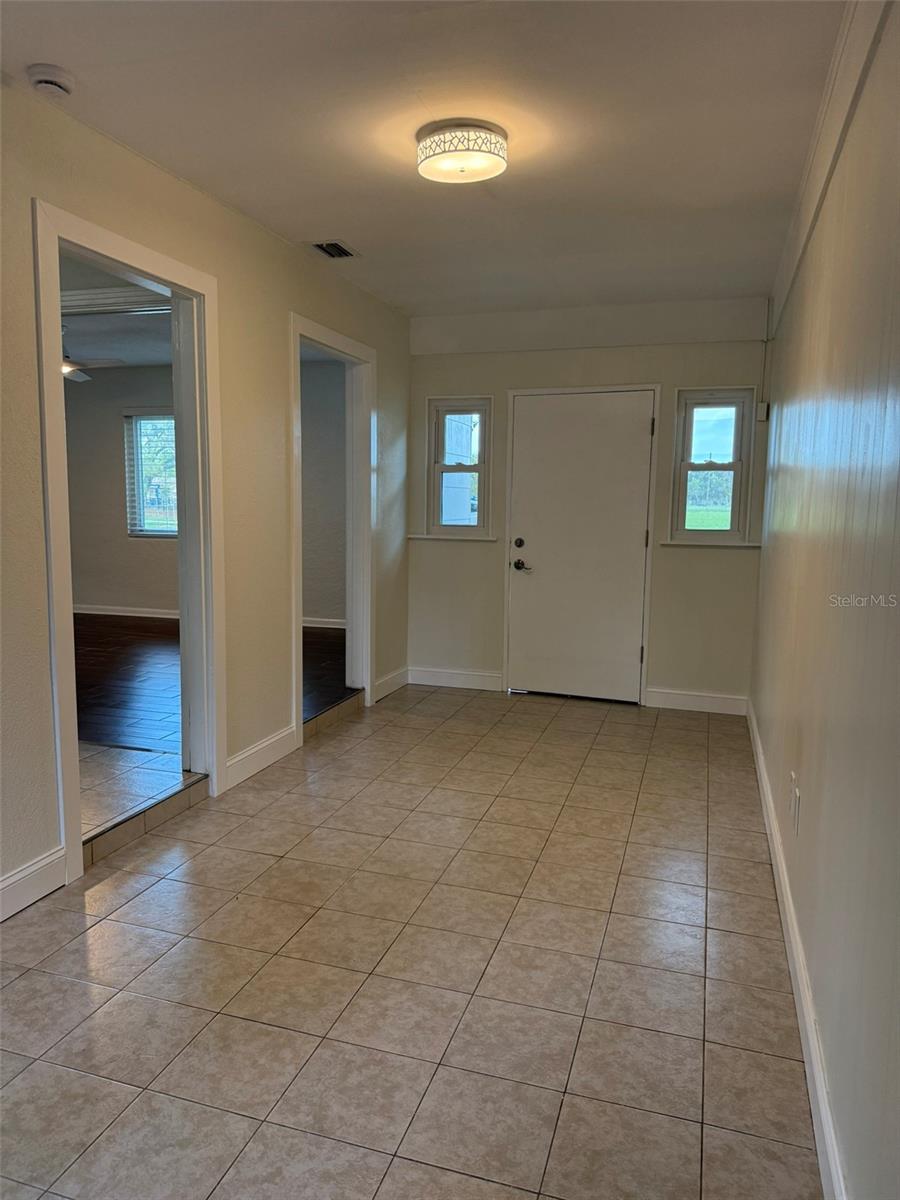 Image 15 of 20 For 1917 Gilbert Street