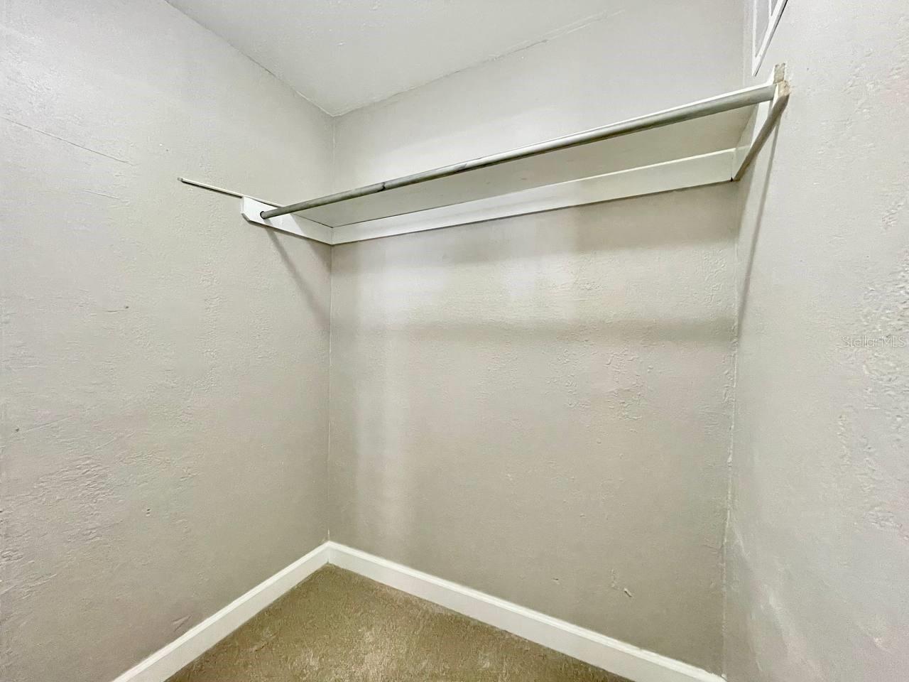 Image 11 of 31 For 7108 Mascotte Street