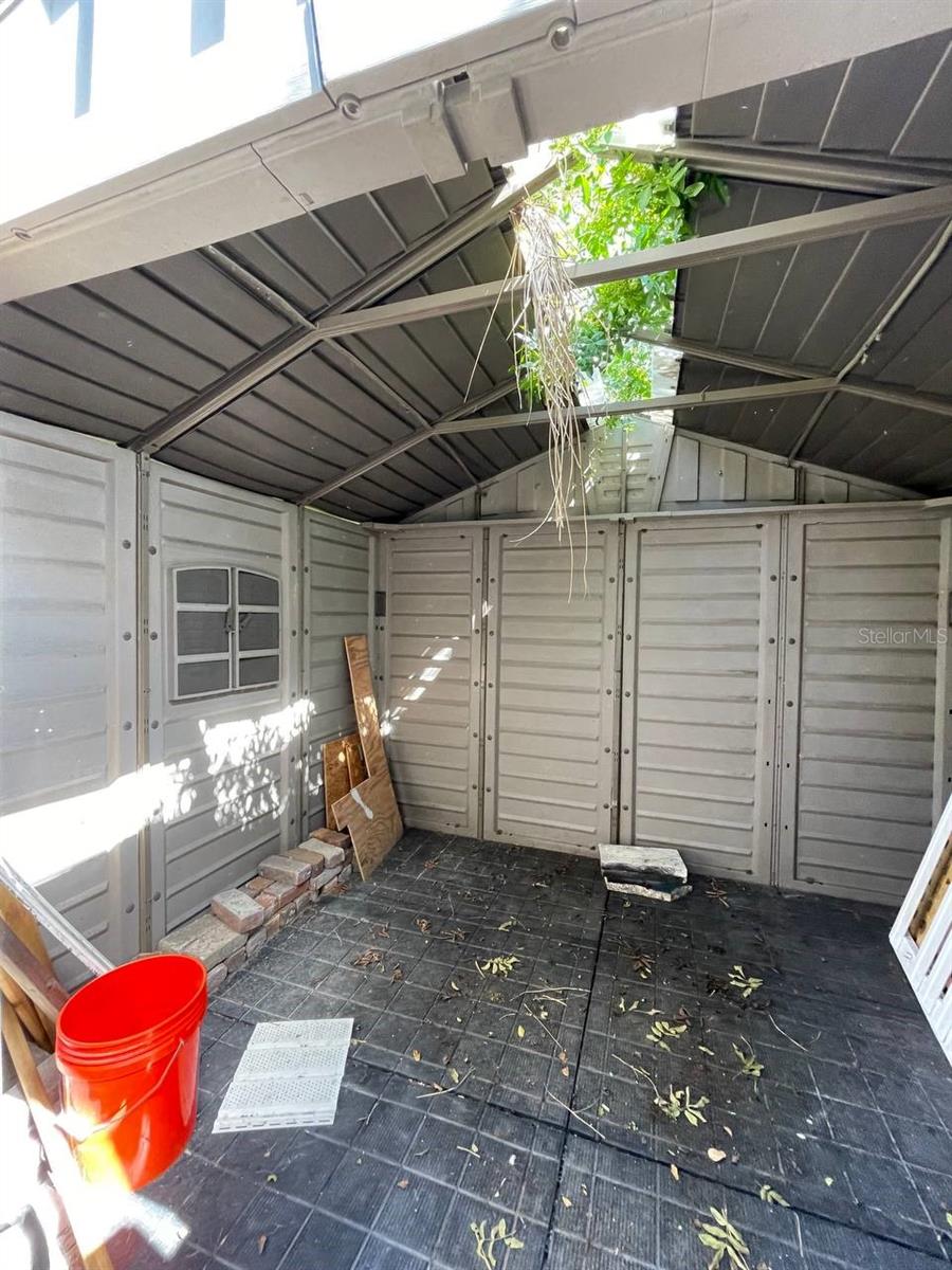 Image 29 of 31 For 7108 Mascotte Street