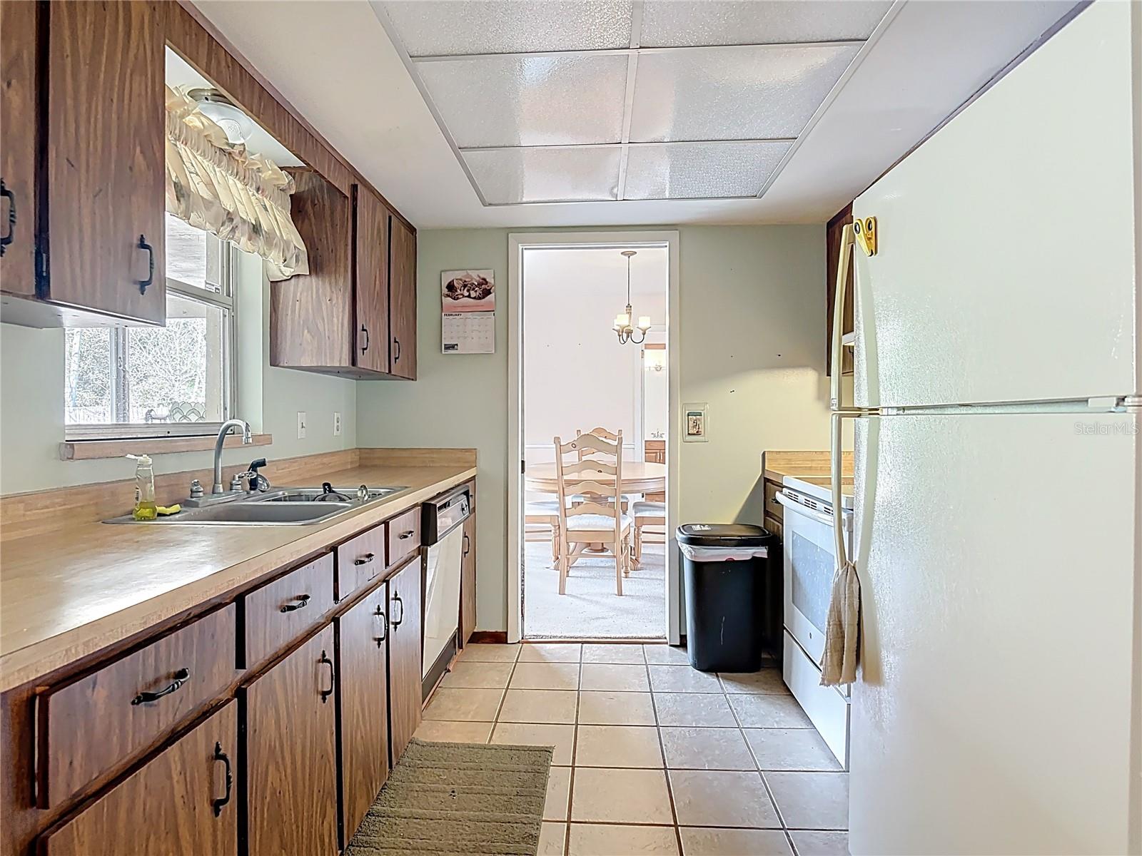 Image 17 of 66 For 1808 Portview Avenue