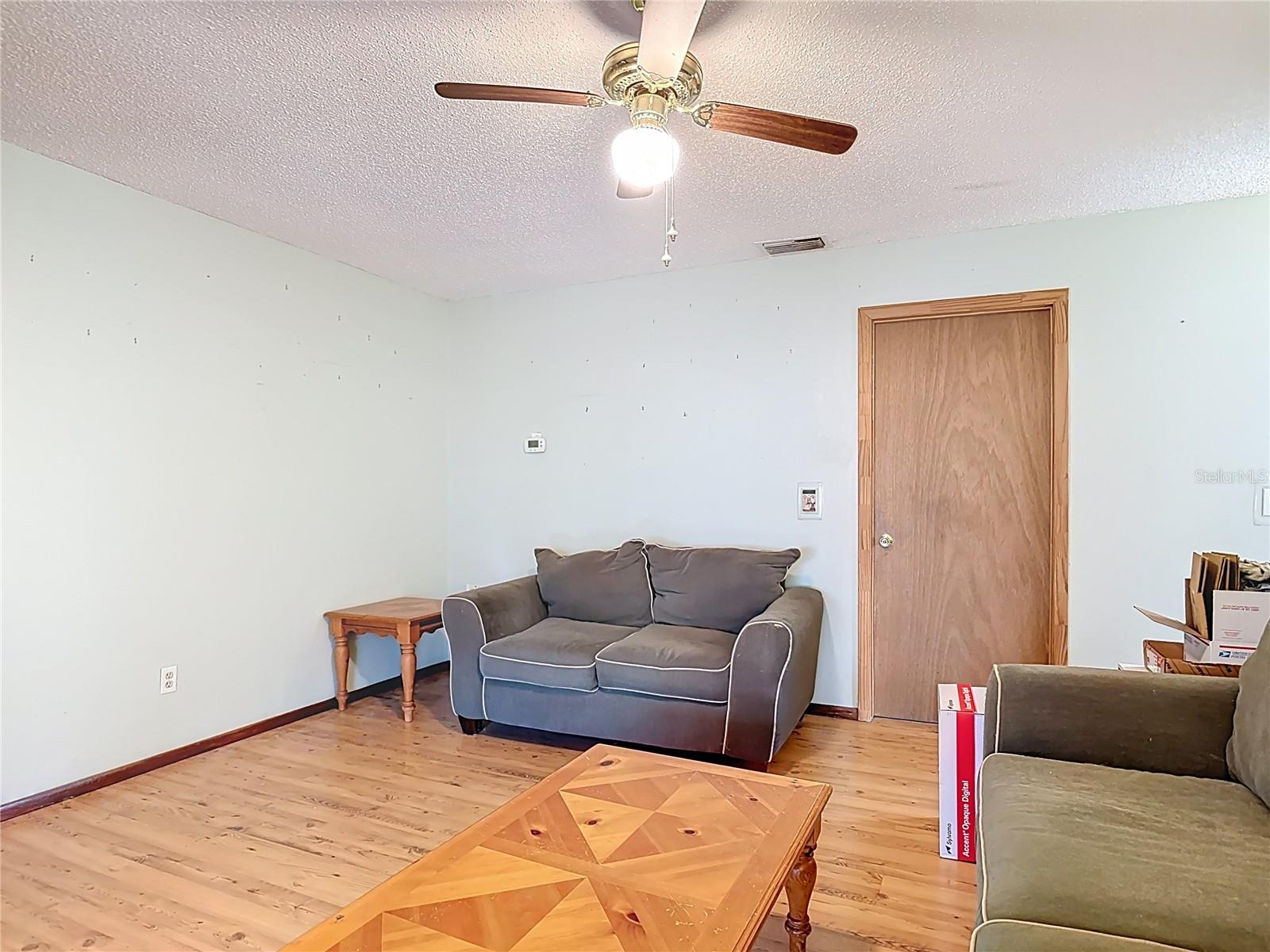 Image 24 of 66 For 1808 Portview Avenue