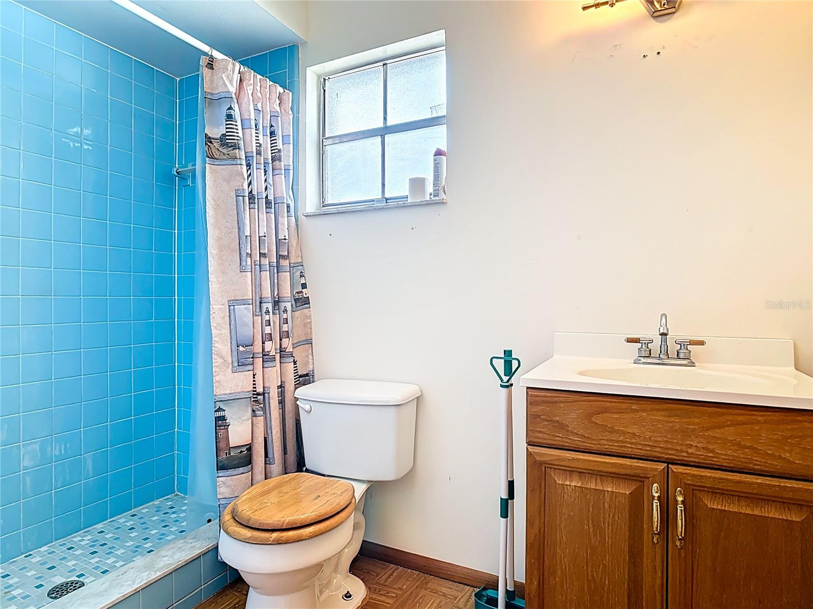 Image 33 of 66 For 1808 Portview Avenue