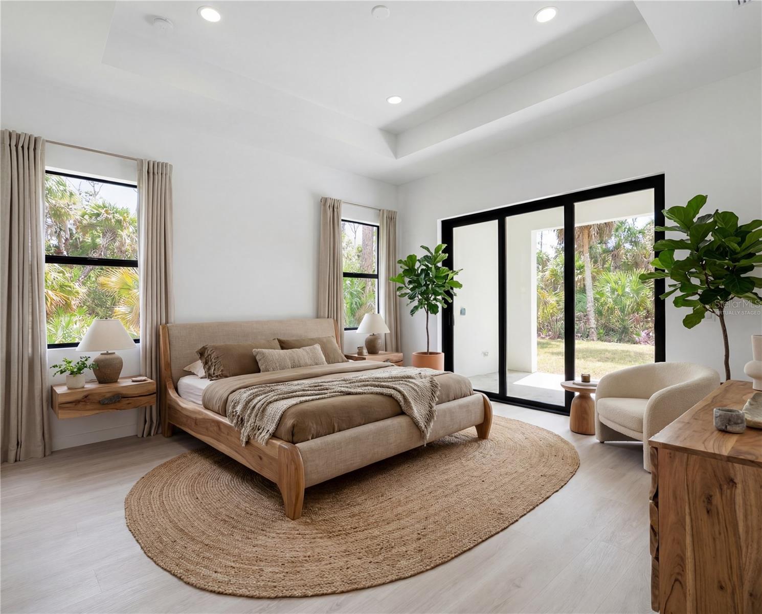 Image 16 of 39 For 2585 Crane Avenue