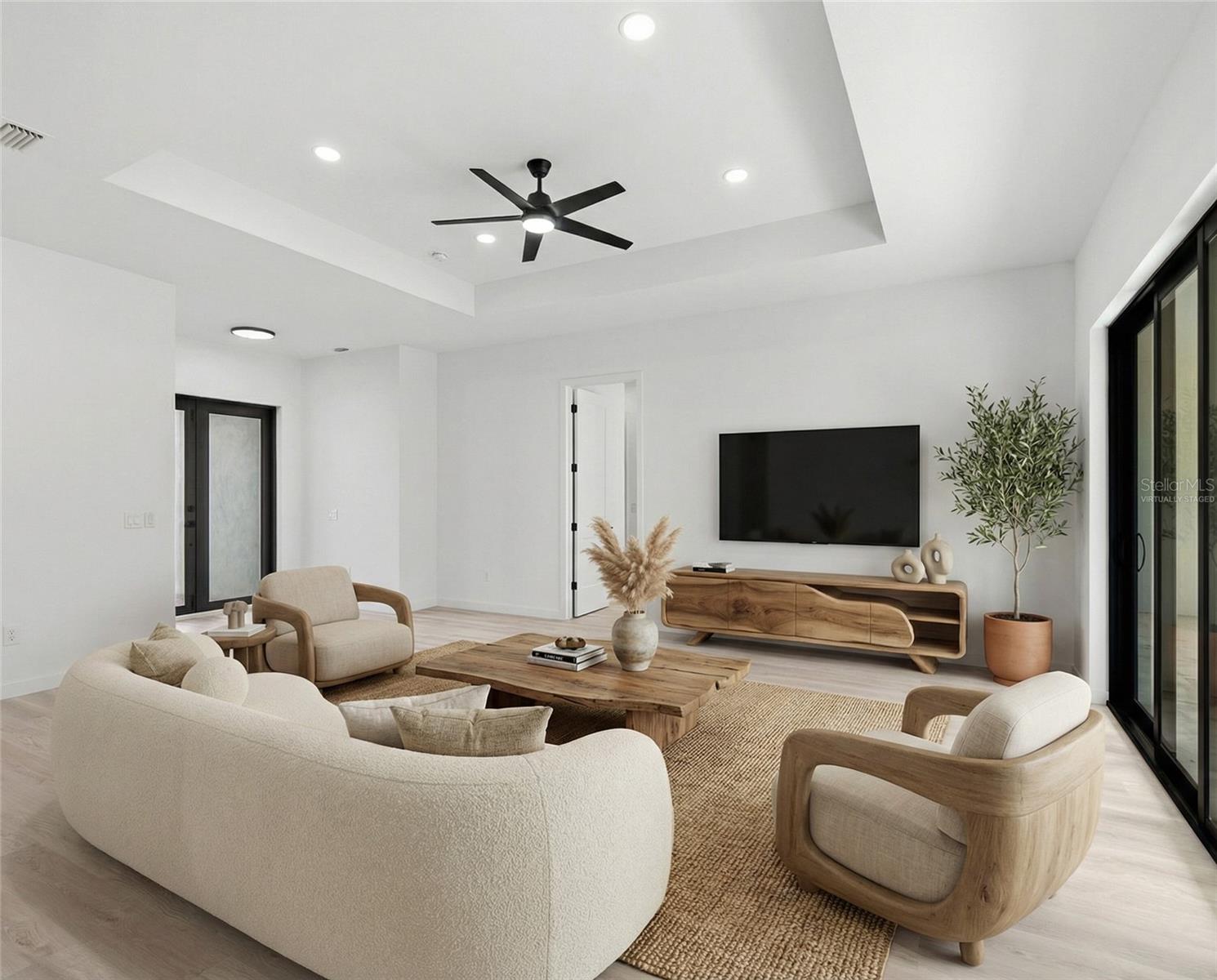 Image 9 of 39 For 2585 Crane Avenue