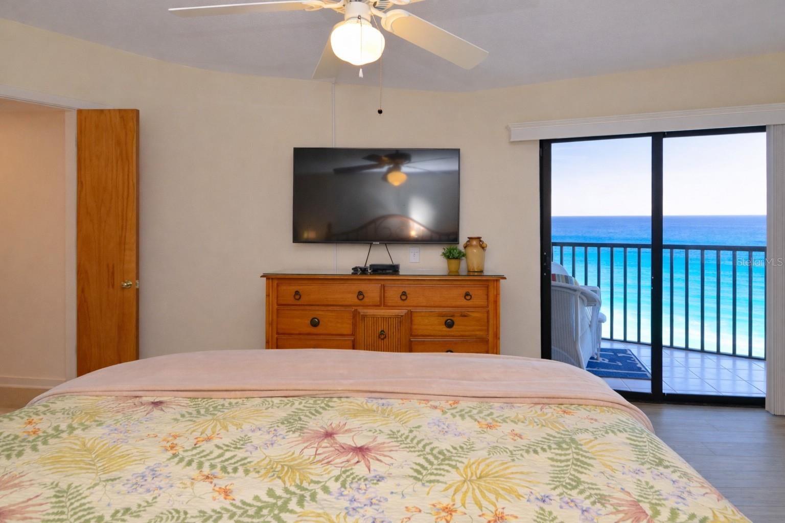 Image 33 of 88 For 900 Gulf Boulevard 907