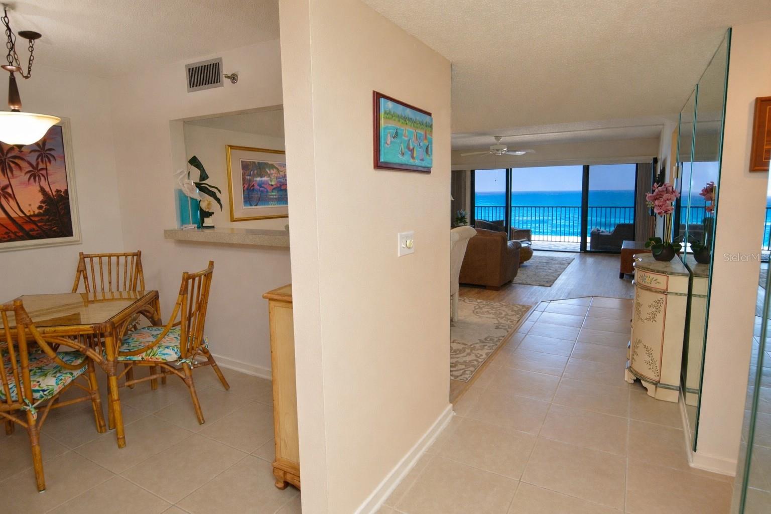 Image 4 of 88 For 900 Gulf Boulevard 907