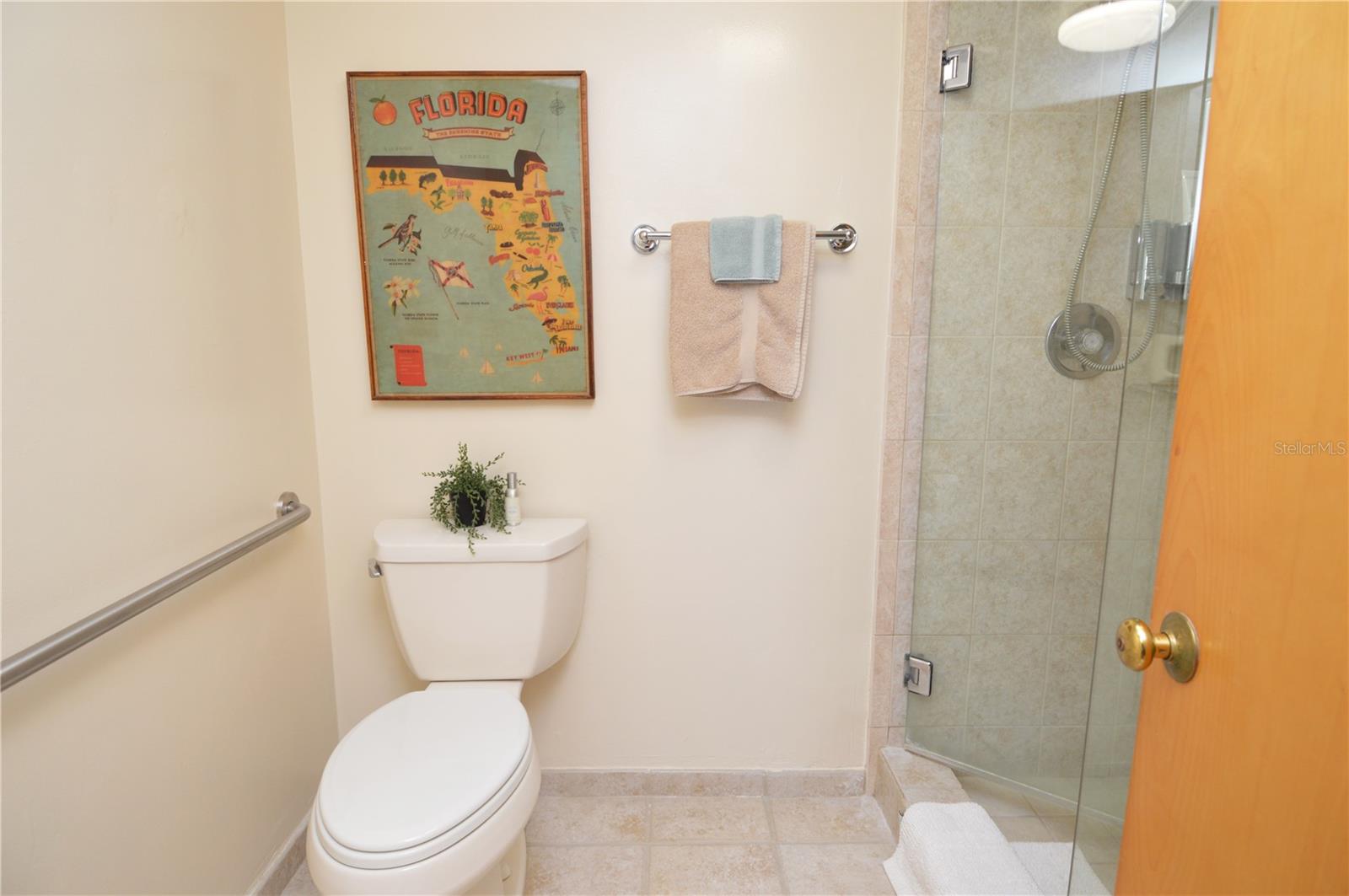 Image 42 of 88 For 900 Gulf Boulevard 907