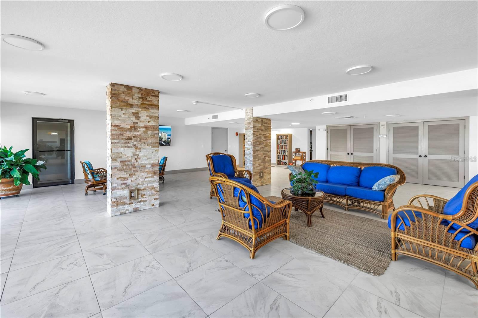 Image 62 of 88 For 900 Gulf Boulevard 907