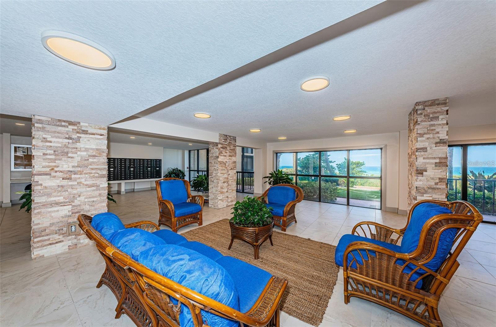 Image 63 of 88 For 900 Gulf Boulevard 907