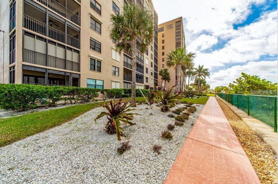 Image 68 of 88 For 900 Gulf Boulevard 907