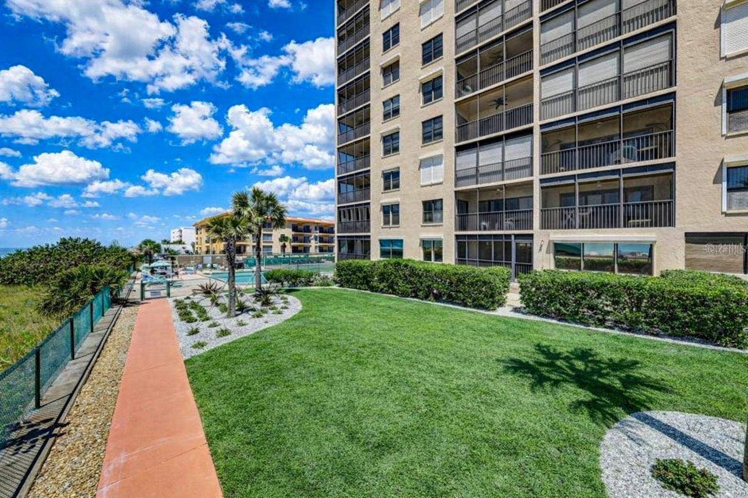 Image 69 of 88 For 900 Gulf Boulevard 907