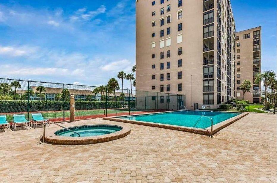 Image 71 of 88 For 900 Gulf Boulevard 907