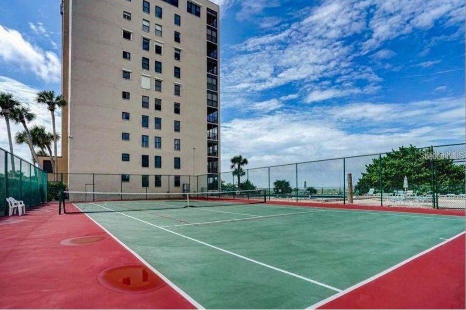 Image 72 of 88 For 900 Gulf Boulevard 907