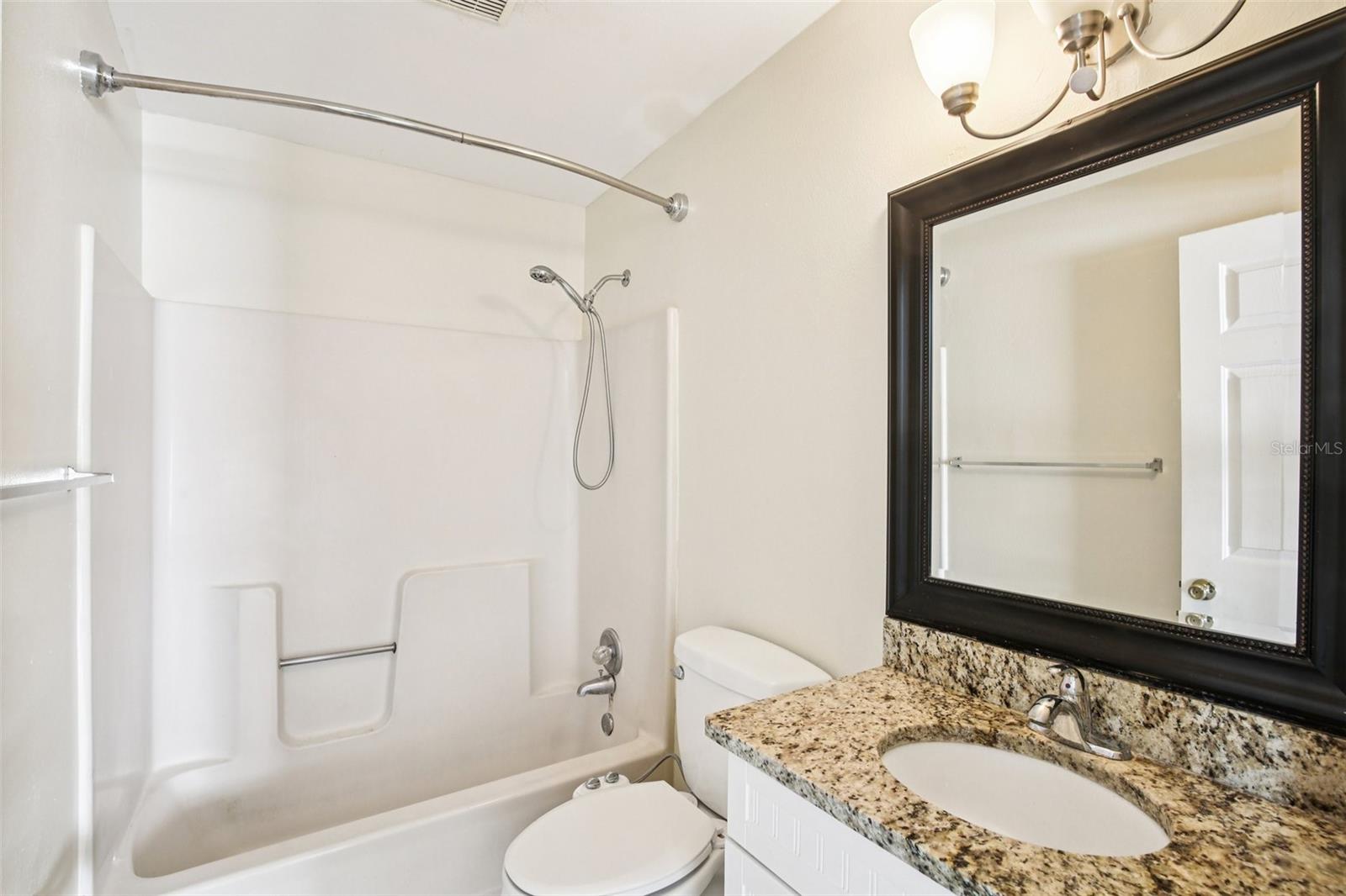 Image 14 of 31 For 3905 West Lake Drive