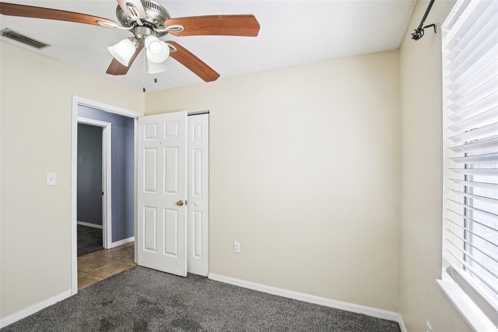 Image 18 of 31 For 3905 West Lake Drive