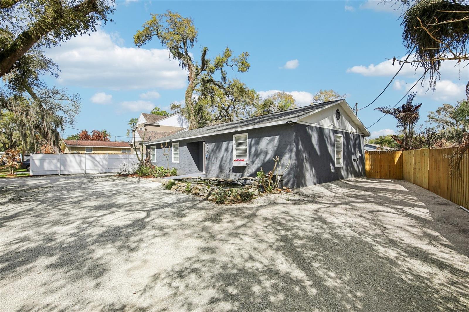 Image 3 of 31 For 3905 West Lake Drive