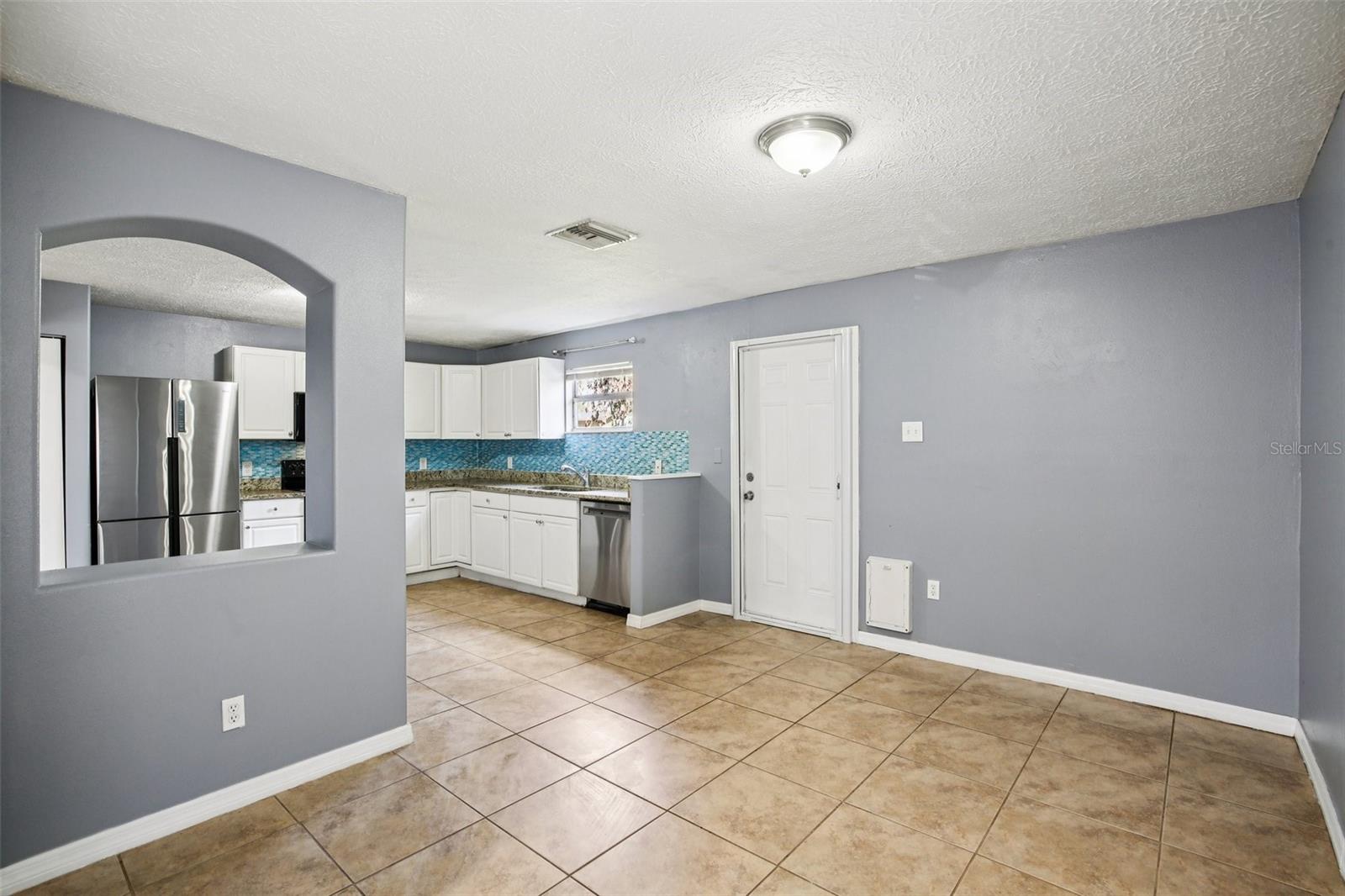 Image 9 of 31 For 3905 West Lake Drive