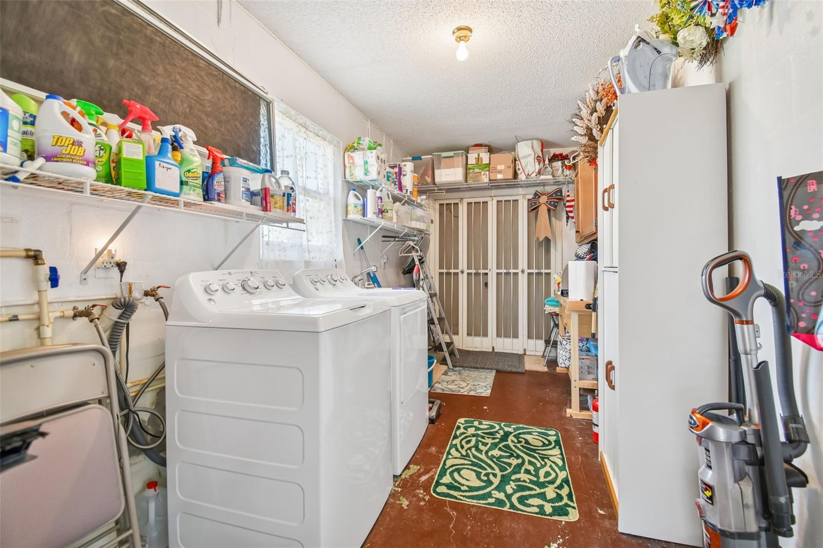 Image 17 of 69 For 2211 Grenadier Drive 140