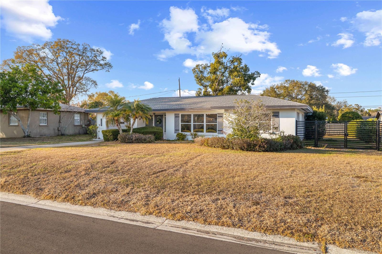 Image 4 of 35 For 1528 Citrus Street