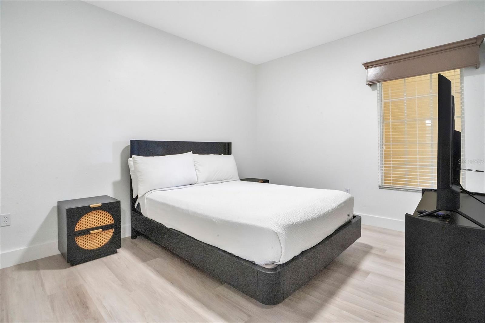 Image 10 of 26 For 8763 Worldquest Boulevard 5105