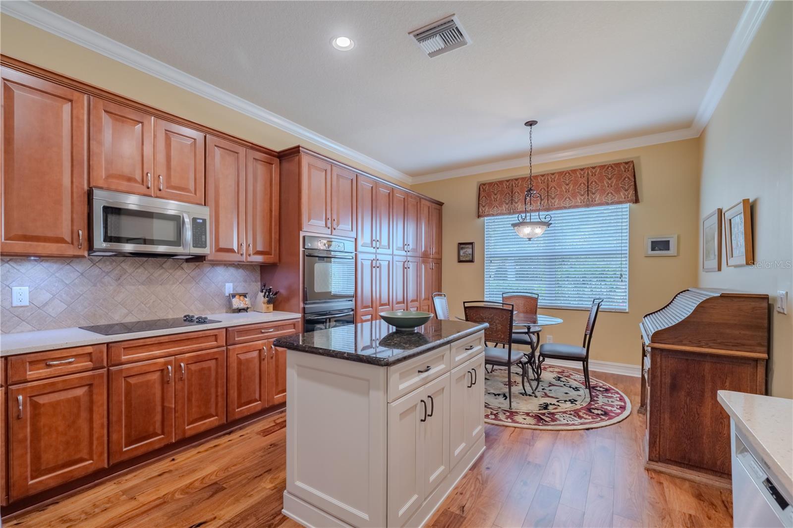 Image 18 of 91 For 5008 Ruby Flats Drive