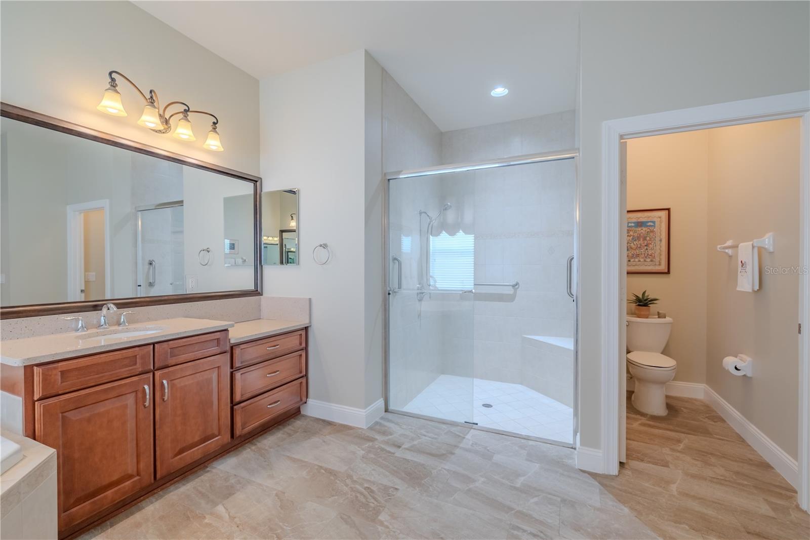 Image 31 of 91 For 5008 Ruby Flats Drive