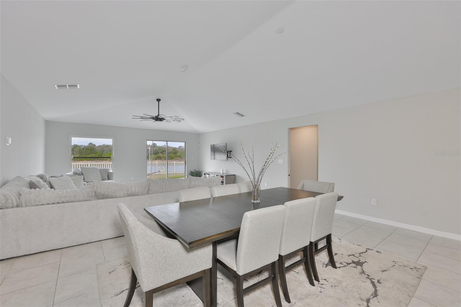 Image 11 of 49 For 9416 Channing Hill Drive