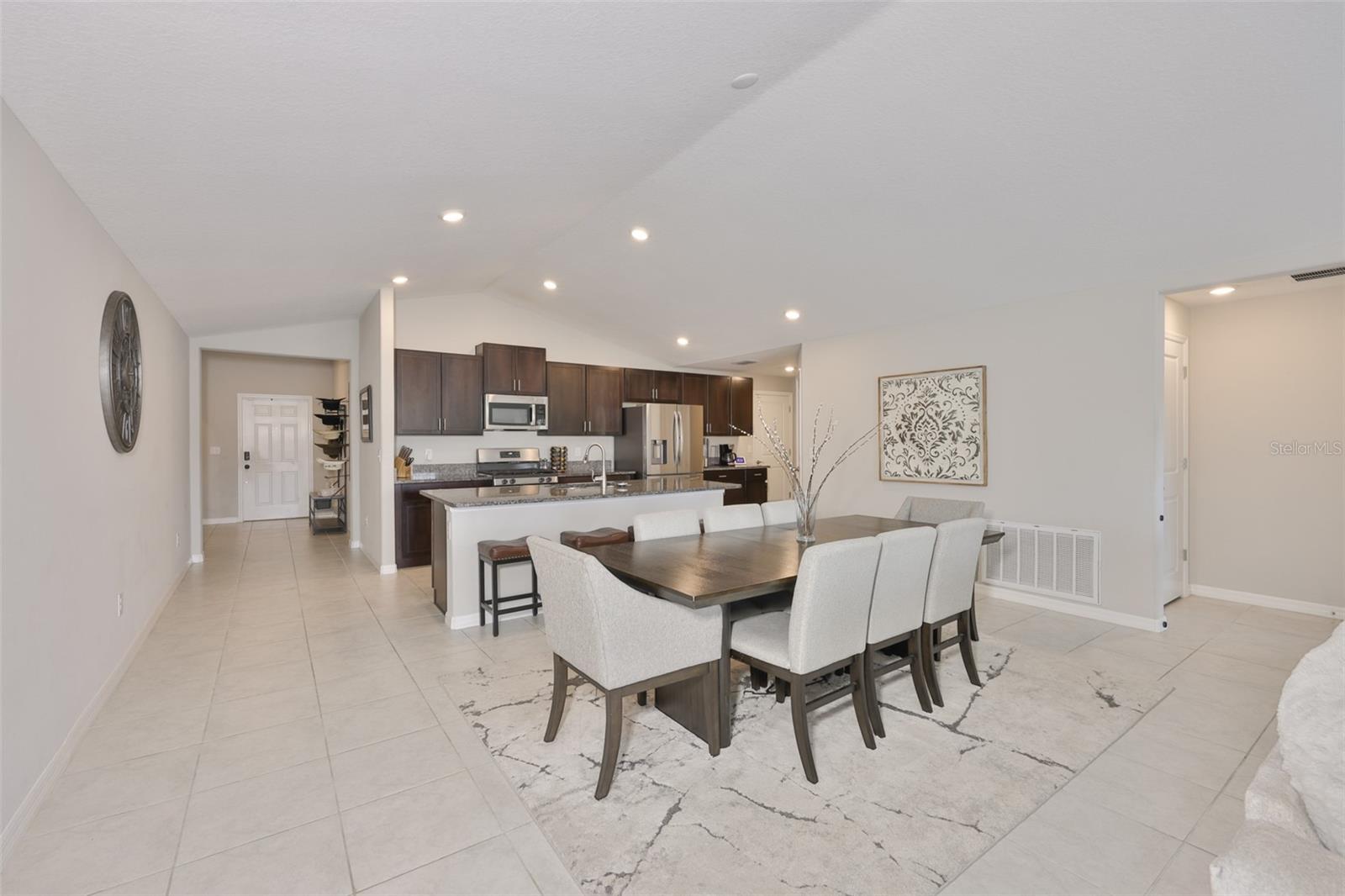 Image 13 of 49 For 9416 Channing Hill Drive