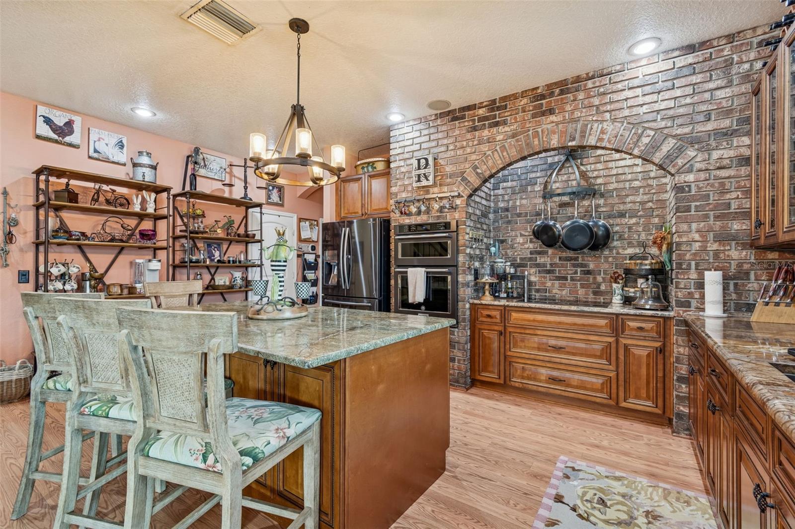 Image 17 of 100 For 2921 Lampp Road