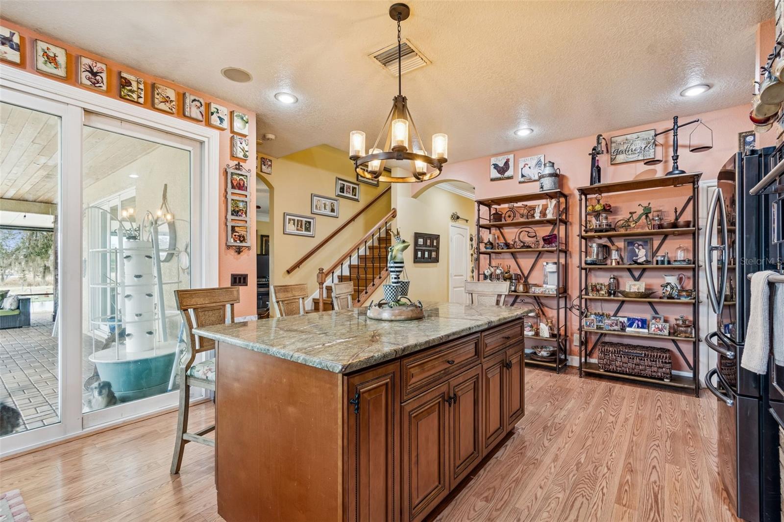 Image 20 of 100 For 2921 Lampp Road