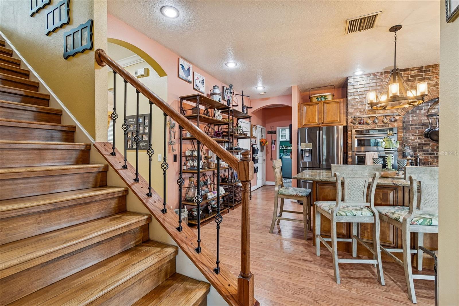 Image 23 of 100 For 2921 Lampp Road