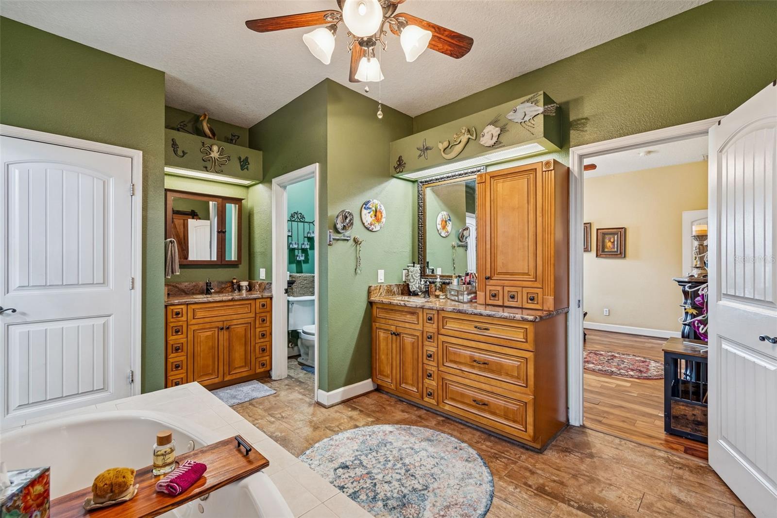 Image 37 of 100 For 2921 Lampp Road