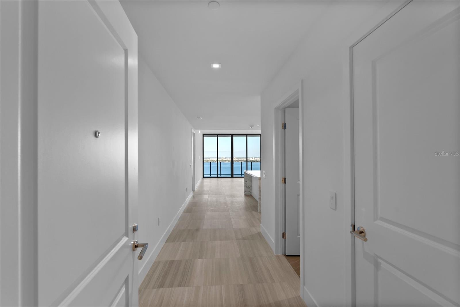 Image 3 of 100 For 3015 Ysabella Avenue 2602