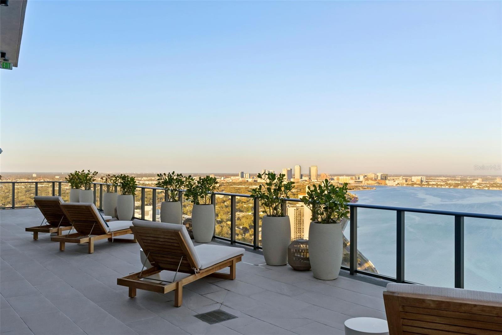 Image 64 of 100 For 3015 Ysabella Avenue 2602