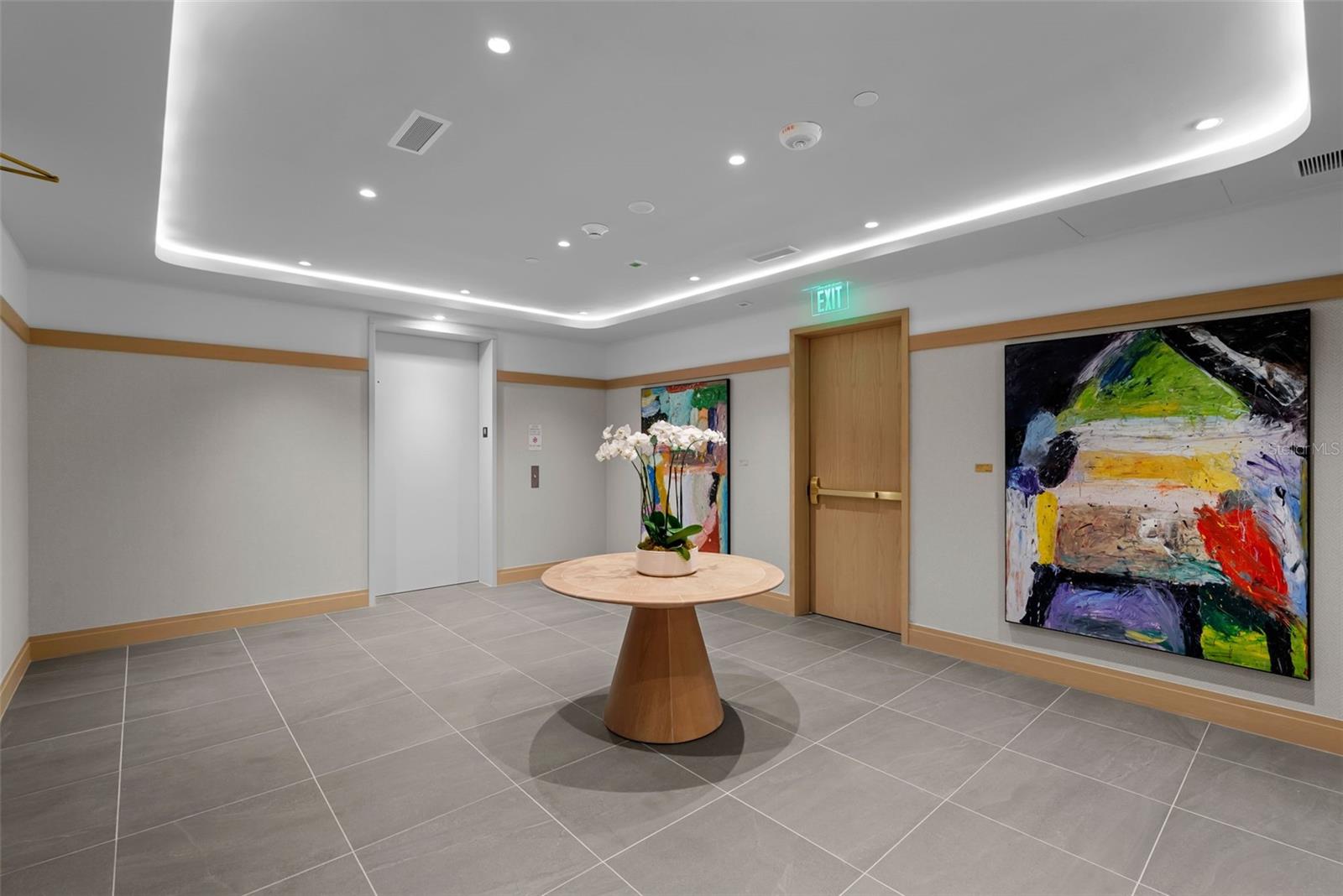 Image 72 of 100 For 3015 Ysabella Avenue 2602