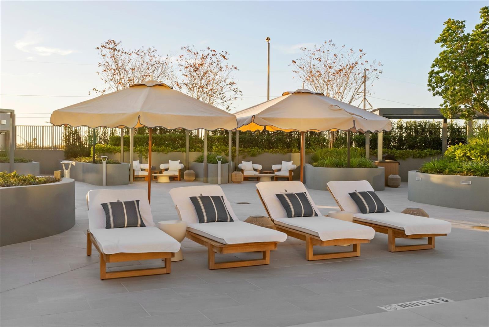 Image 81 of 100 For 3015 Ysabella Avenue 2602