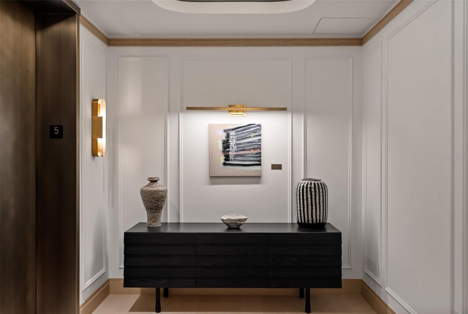 Image 95 of 100 For 3015 Ysabella Avenue 2602