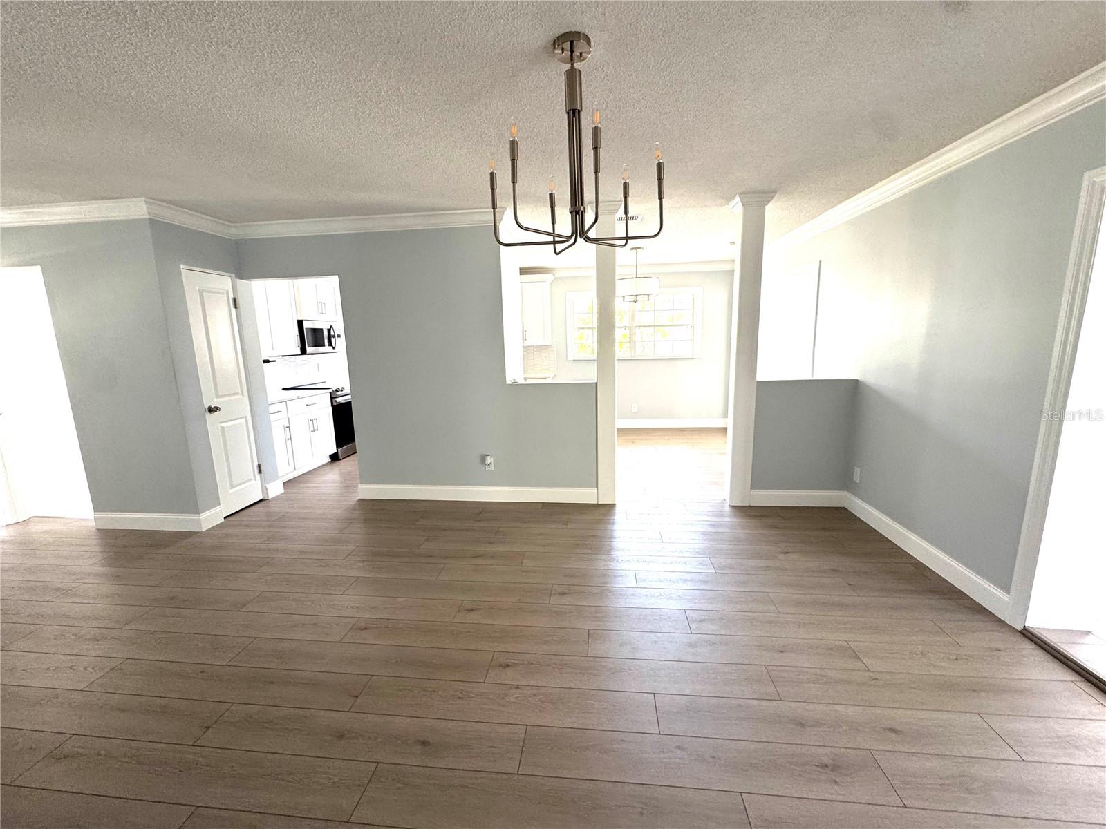 Image 22 of 64 For 4518 Helena Street Ne