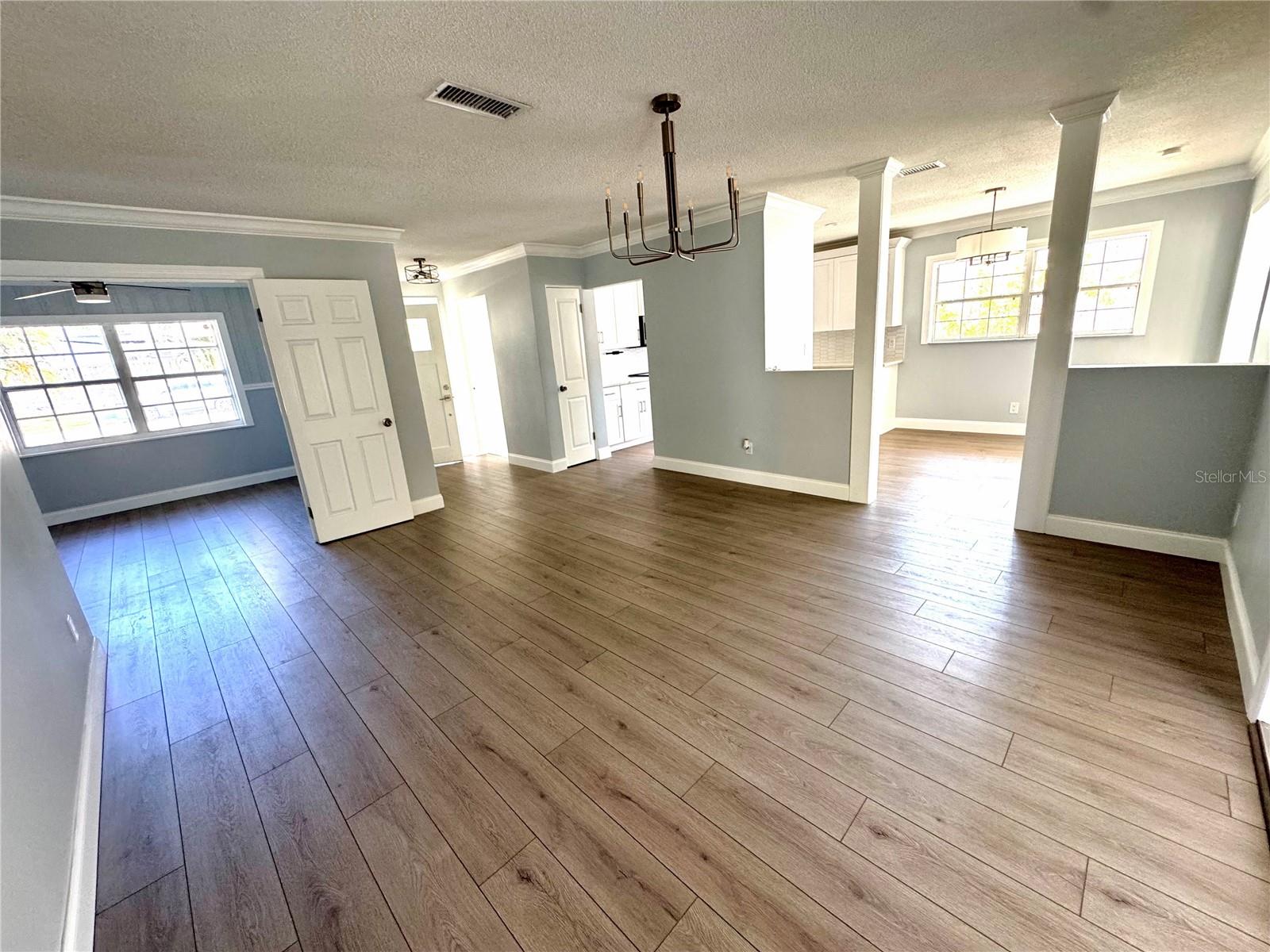 Image 23 of 64 For 4518 Helena Street Ne