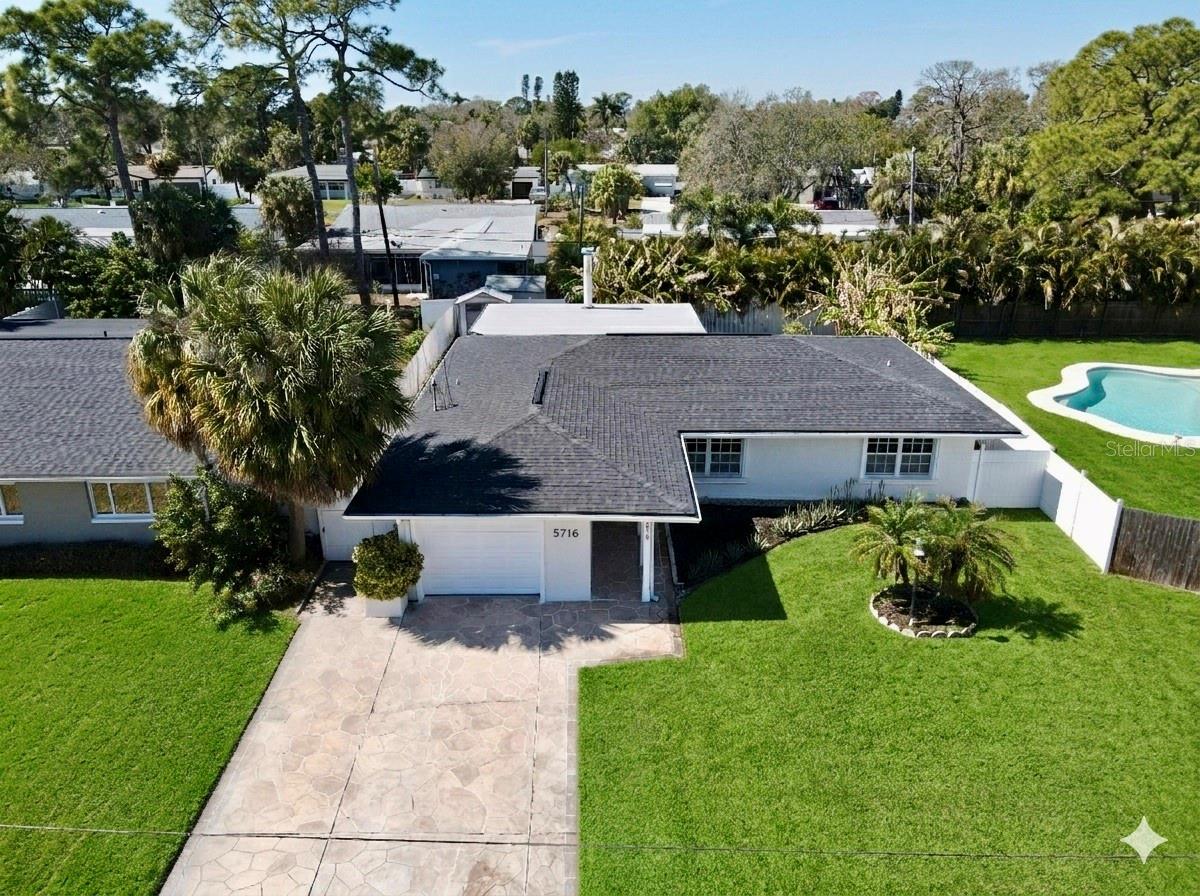 Image 5 of 64 For 4518 Helena Street Ne