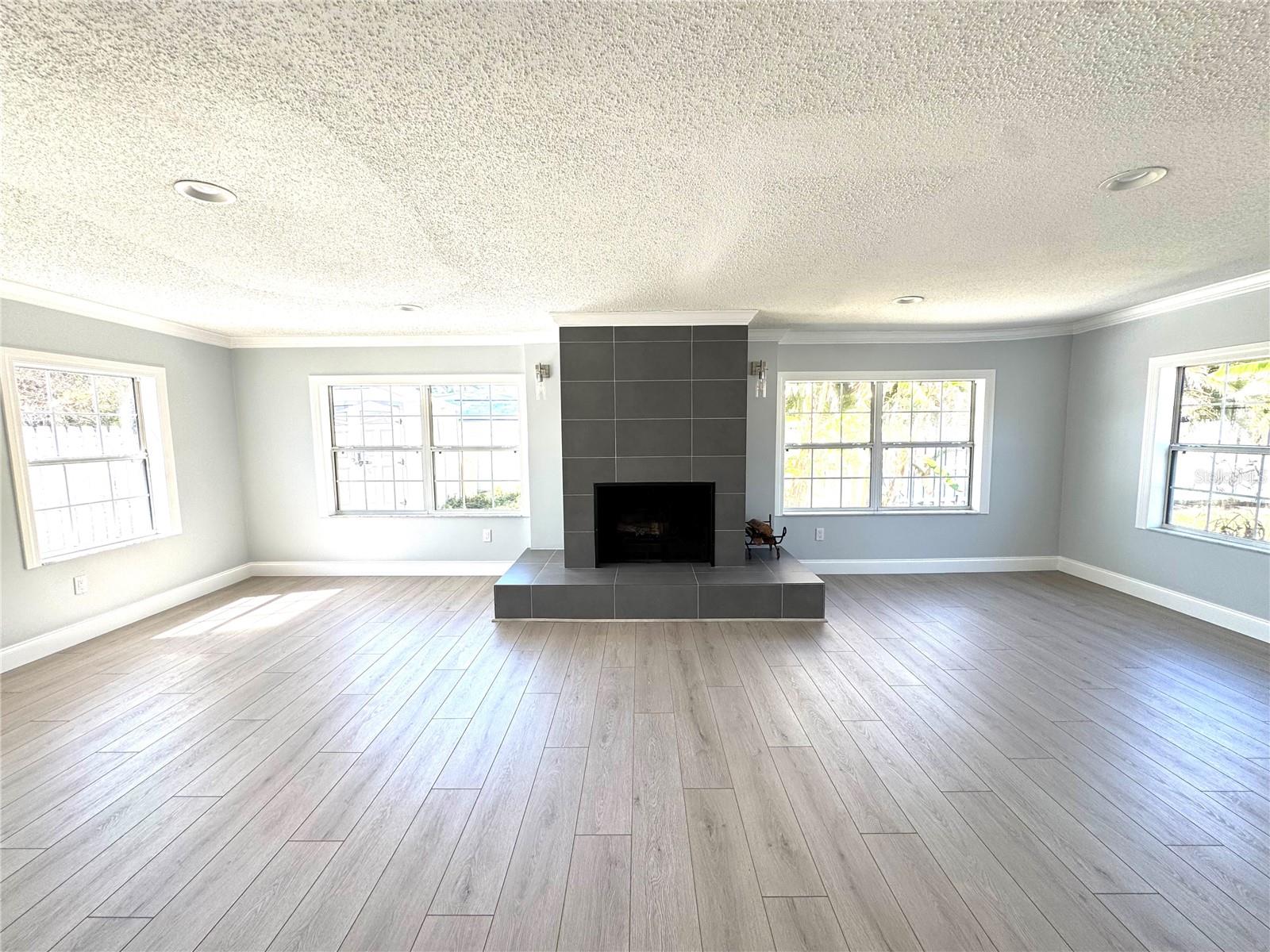 Image 50 of 64 For 4518 Helena Street Ne