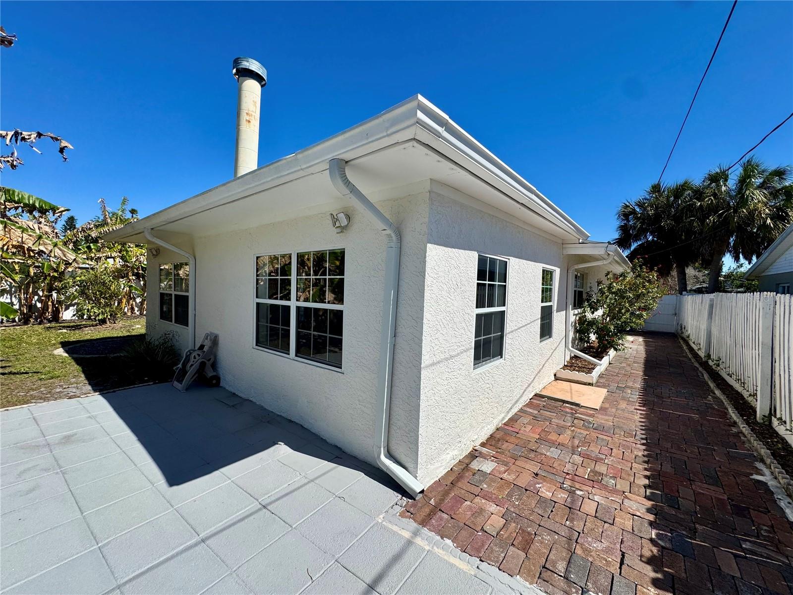 Image 56 of 64 For 4518 Helena Street Ne