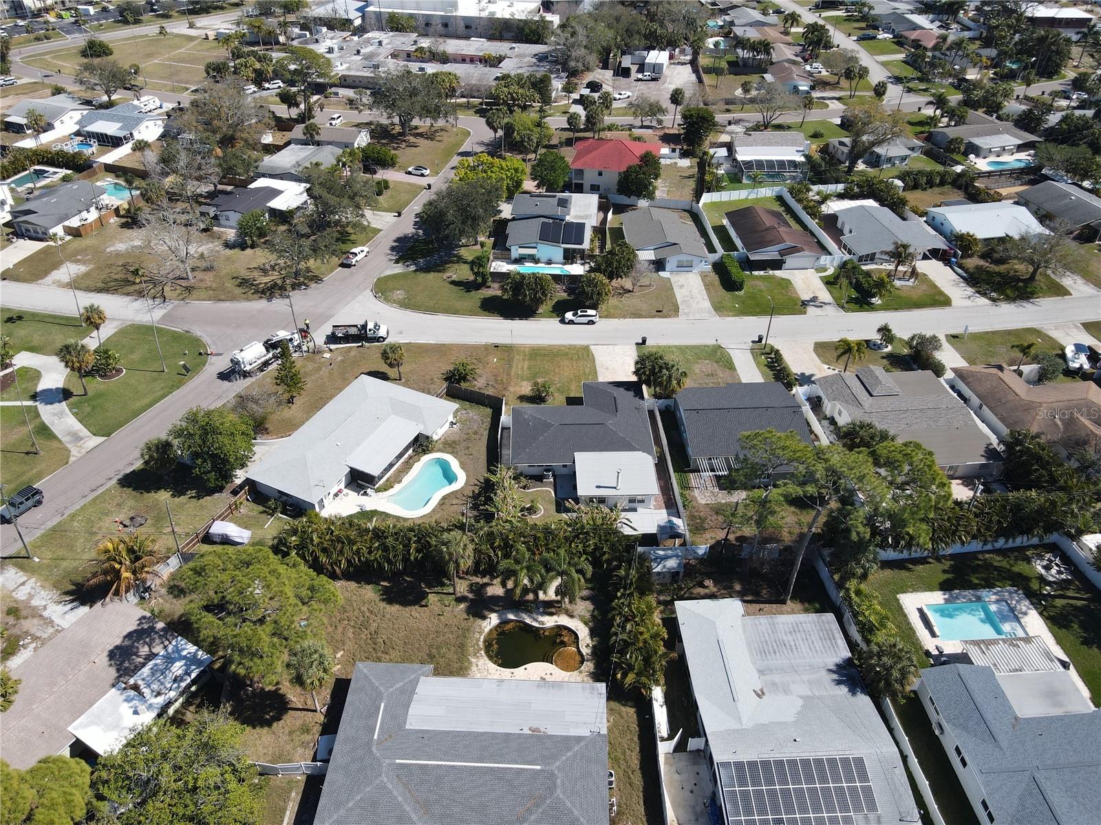 Image 61 of 64 For 4518 Helena Street Ne