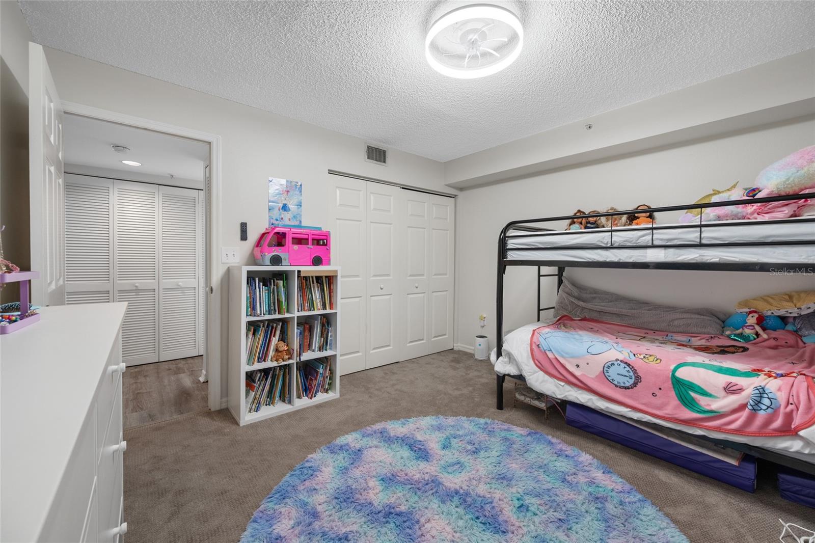 Image 18 of 31 For 6650 Sunset Way 112