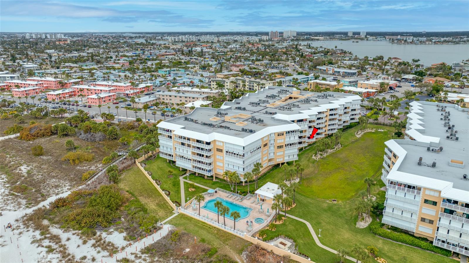 Image 2 of 31 For 6650 Sunset Way 112