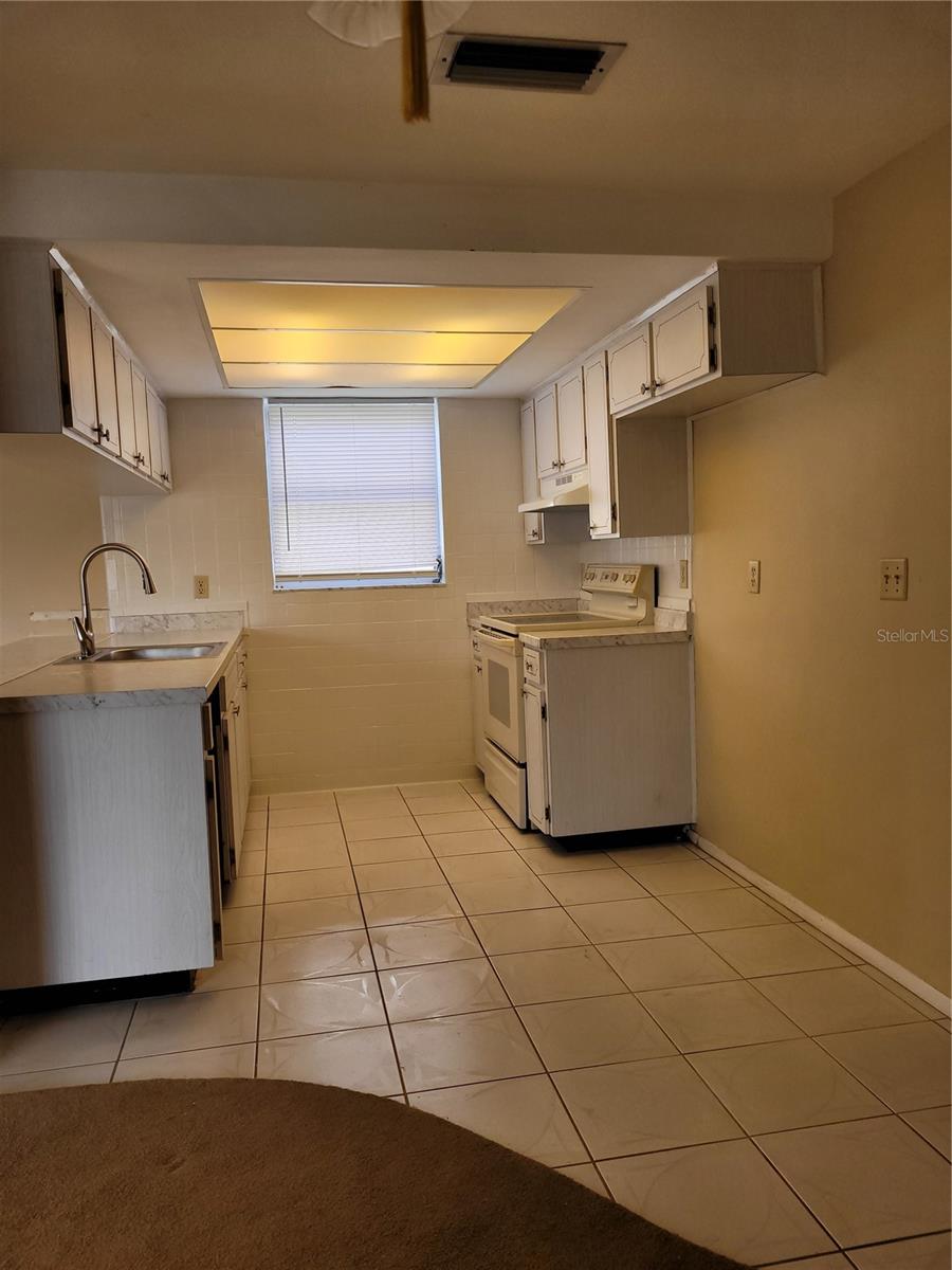 Image 3 of 18 For 5814 Liddell Drive